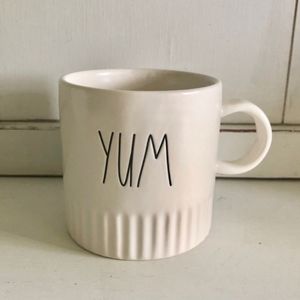 𝅺Rae Dunn YUM Soup Cup or Coffee Mug
